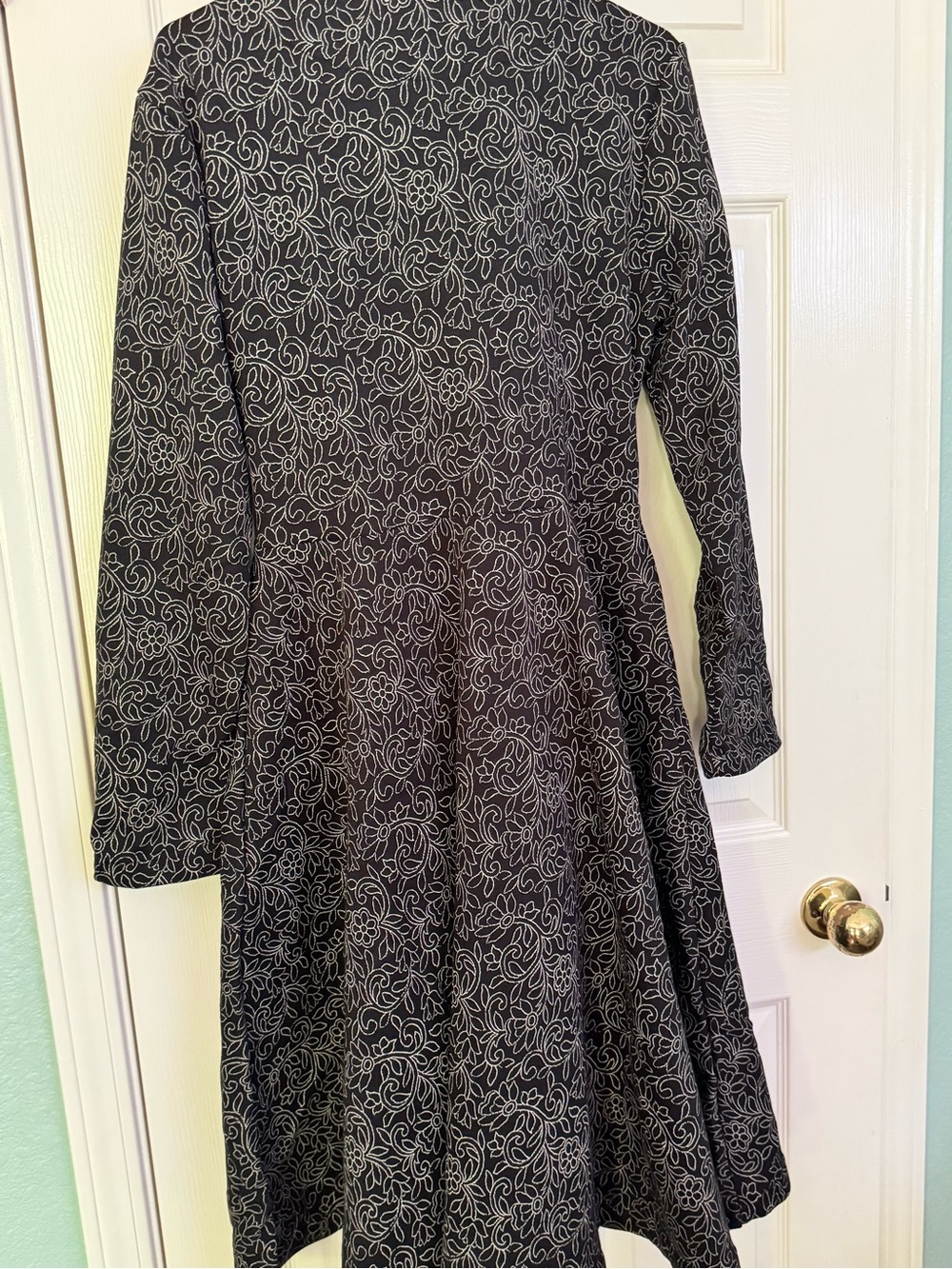 Effie's Heart Black Floral-Patterned Long Trench Coat - Picture 3 of 8